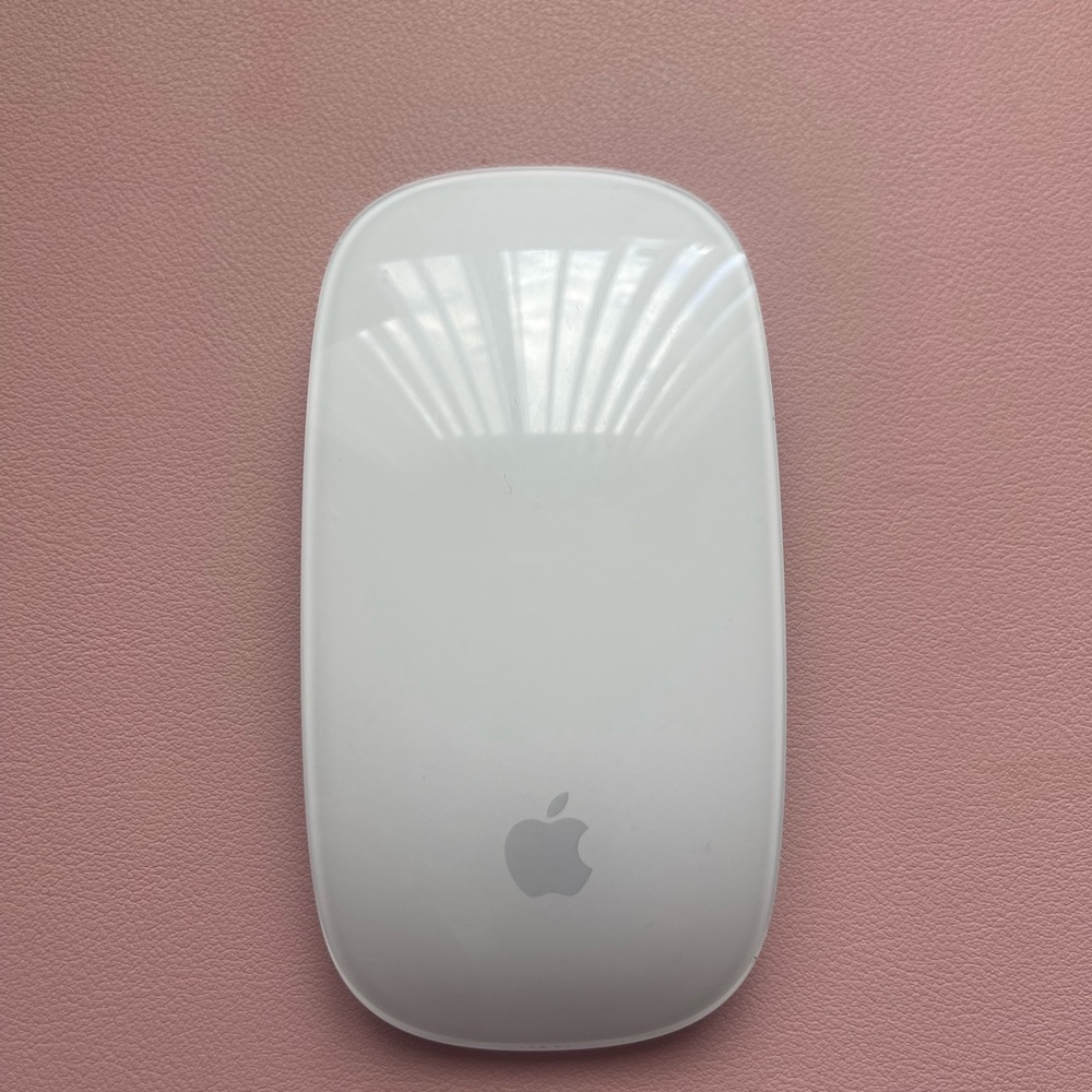 Apple mouse